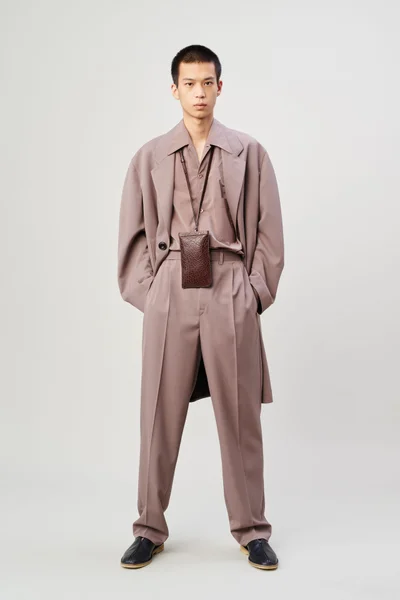 Look 28